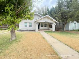1609 S Taylor St - Photo 1 of 1