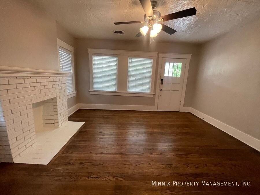 1609 S Taylor St - Photo 6 of 31