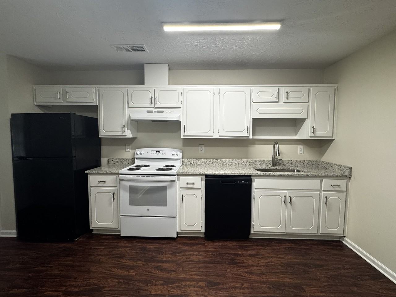 4434 Highway 142 #B - Photo 5 of 20