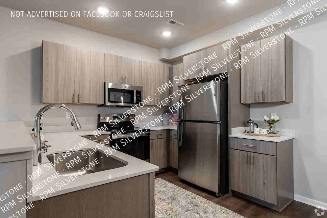 2826 Barrington Sq #2826 - Photo 5 of 37