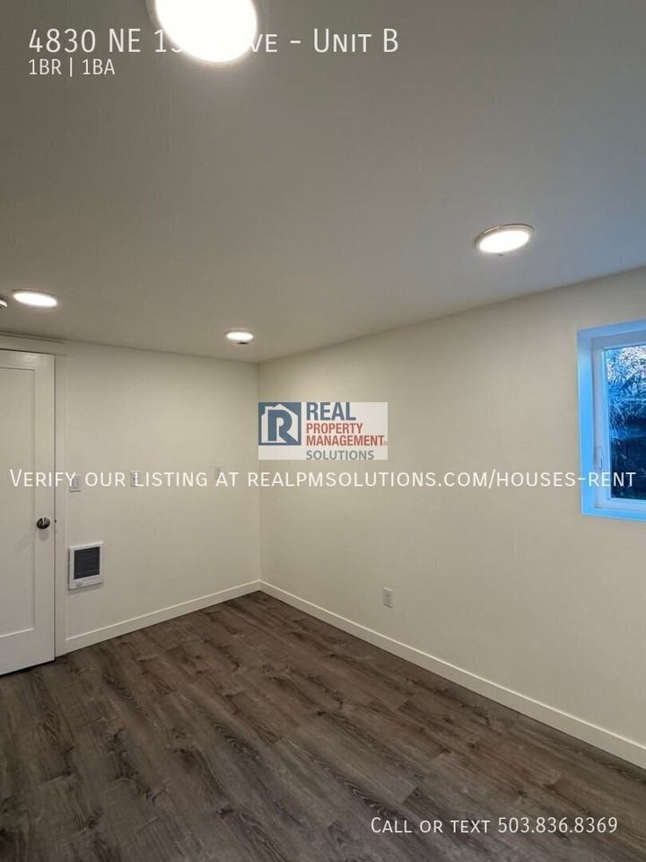4830 Ne 13th Ave #B - Photo 5 of 26