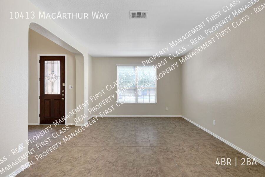 10413 Macarthur Way - Photo 5 of 35