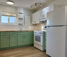 featured image of 94 Mt Burke Blvd W