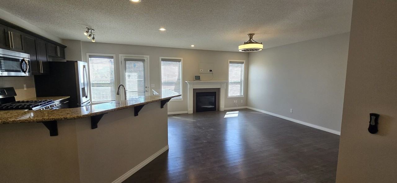 205 Viewpointe Terr - Photo 4 of 14