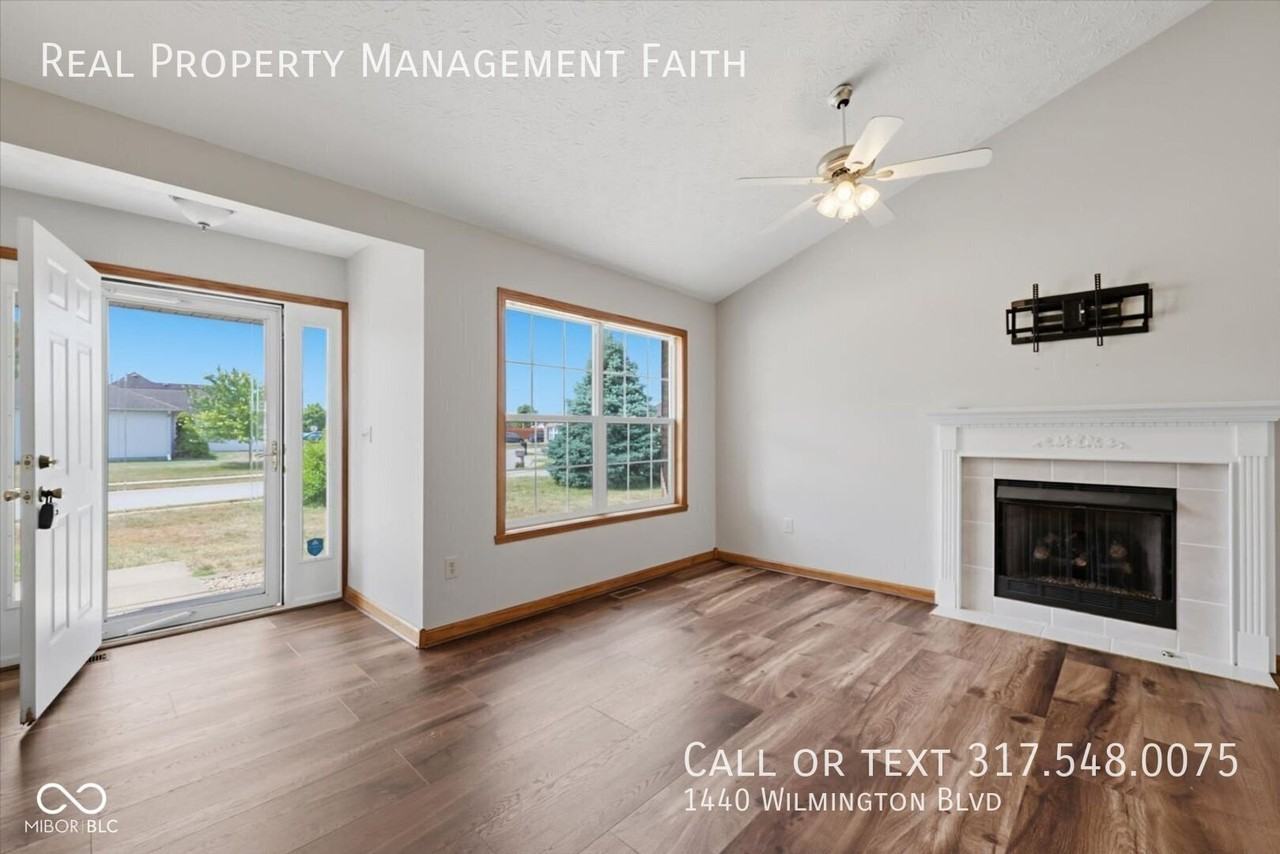1440 Wilmington Blvd - Photo 2 of 29