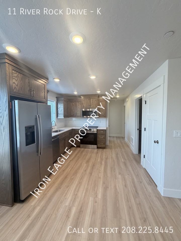 11 River Rock Drive - K - Photo 2 of 10