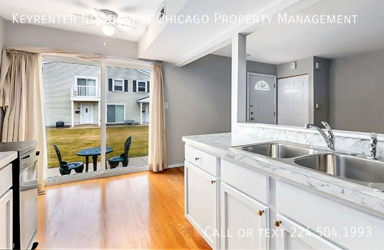 329 David Ct #C - Photo 4 of 12
