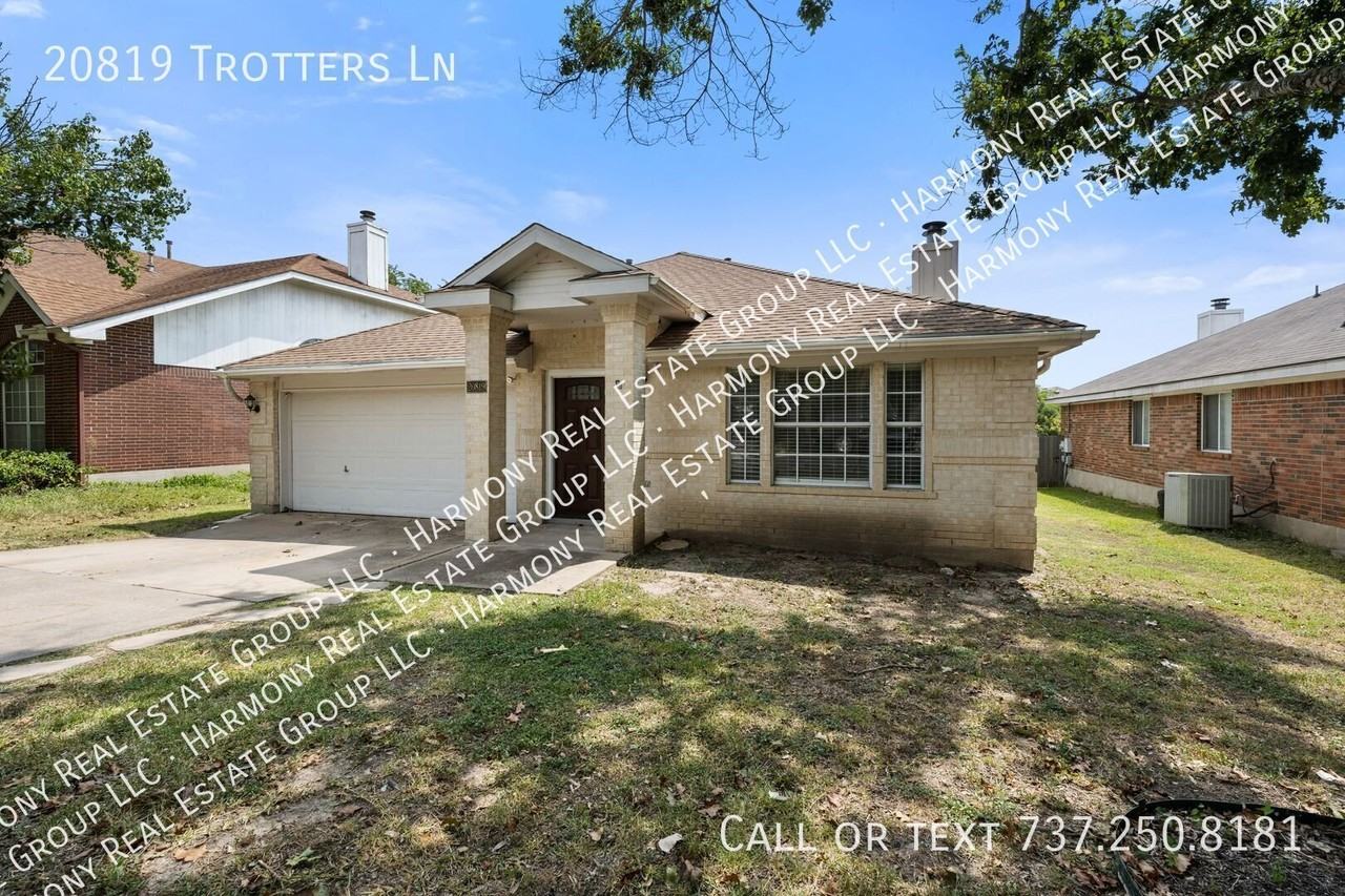 20819 Trotters Ln - Photo 3 of 30