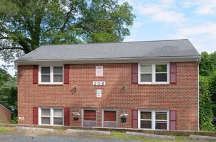 206 Montebello Circle - Photo 1 of 1