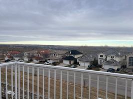 featured image of 55 Hamptons Link Nw
