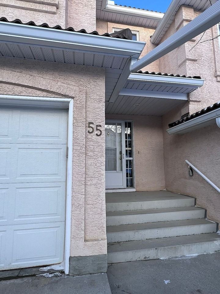 55 Hamptons Link Nw - Photo 2 of 12