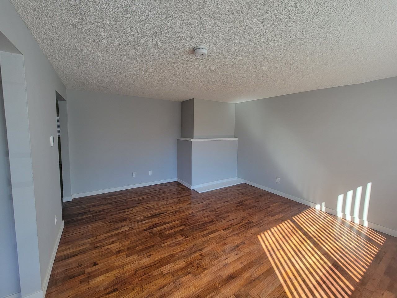 3305 S Monroe St - Photo 7 of 19