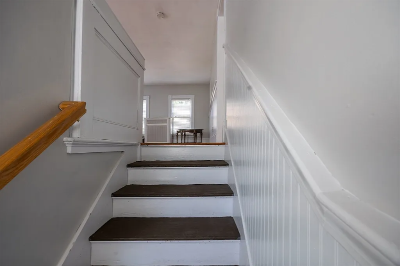 39 Franklin St #2 - Photo 5 of 16