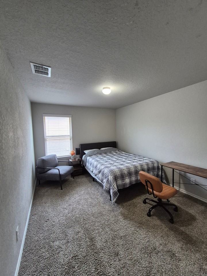 121 Buck Holw - Photo 2 of 5