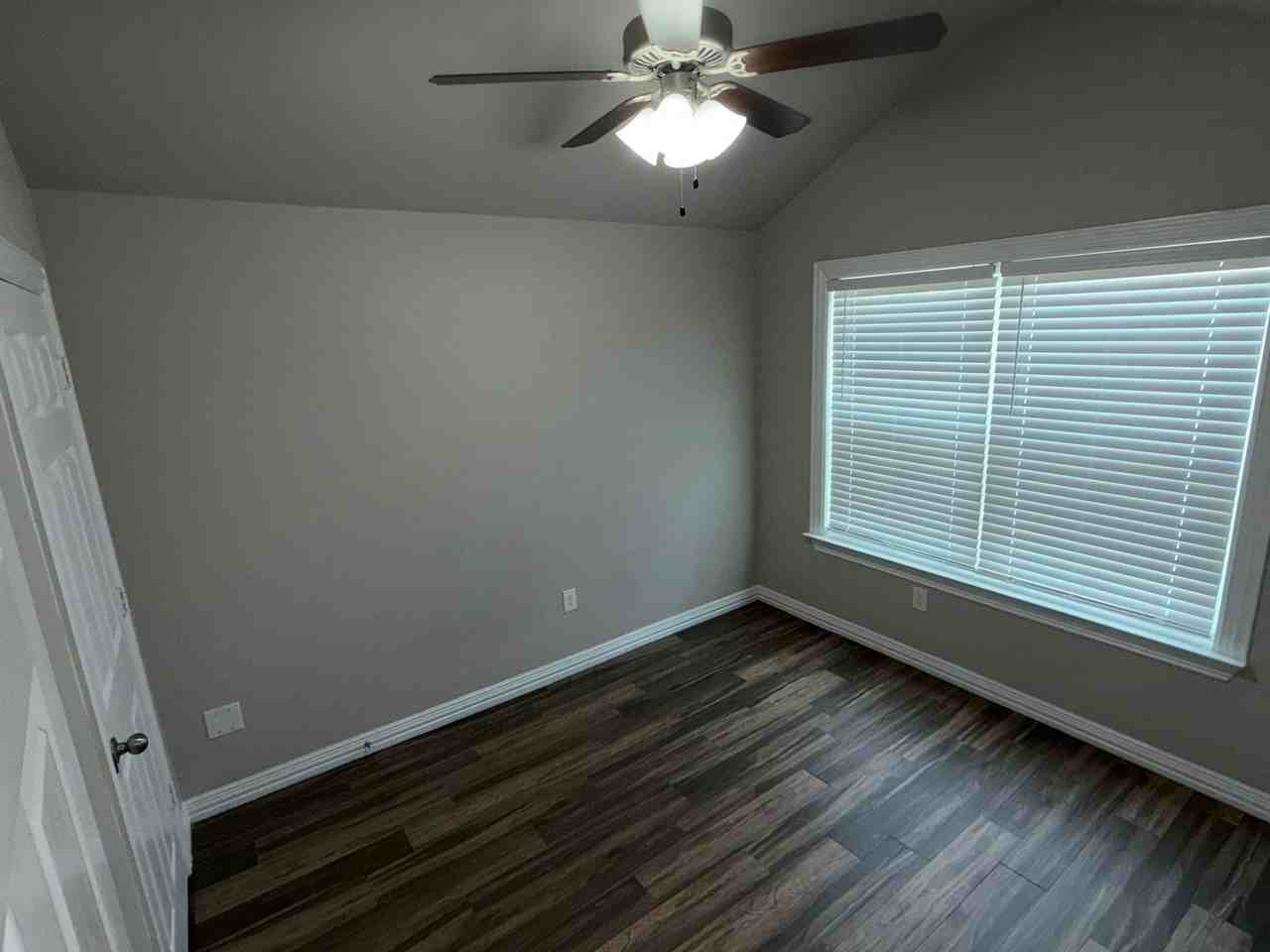 3341 Addison Way - Photo 5 of 14