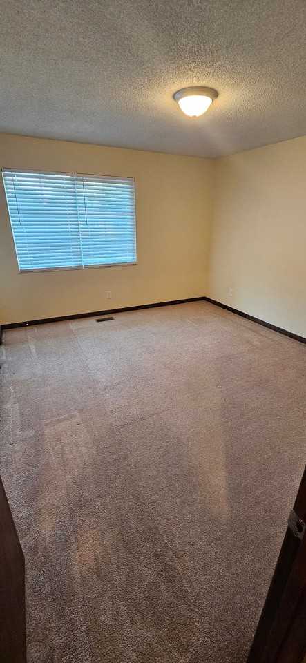 109 Whispering Pines Way #5 - Photo 7 of 8