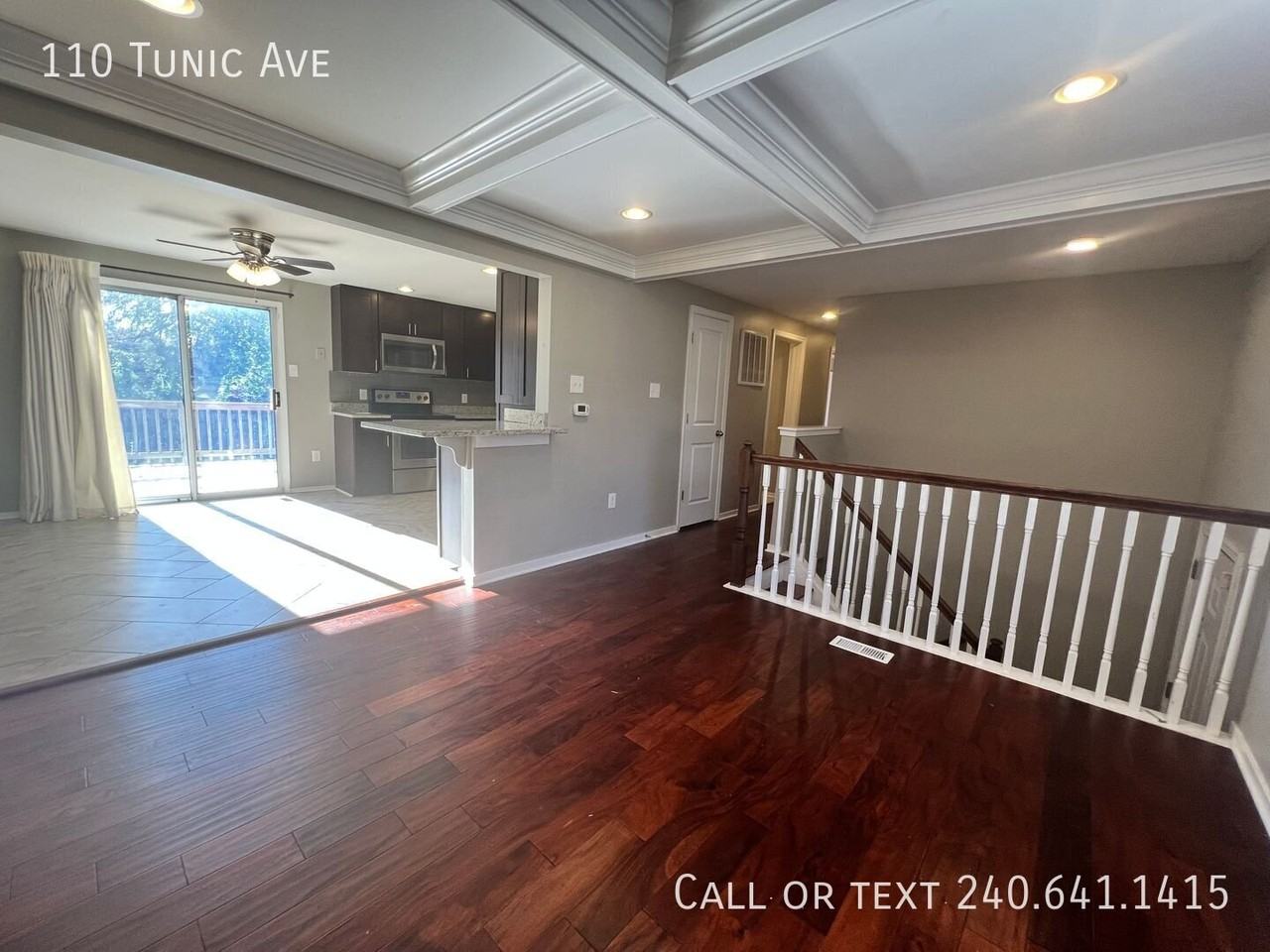 110 Tunic Ave - Photo 3 of 28