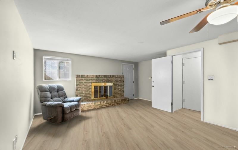 2154 E Villaire Ave - Photo 5 of 19