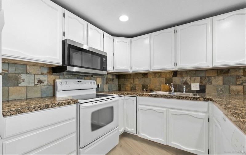 2154 E Villaire Ave - Photo 7 of 19
