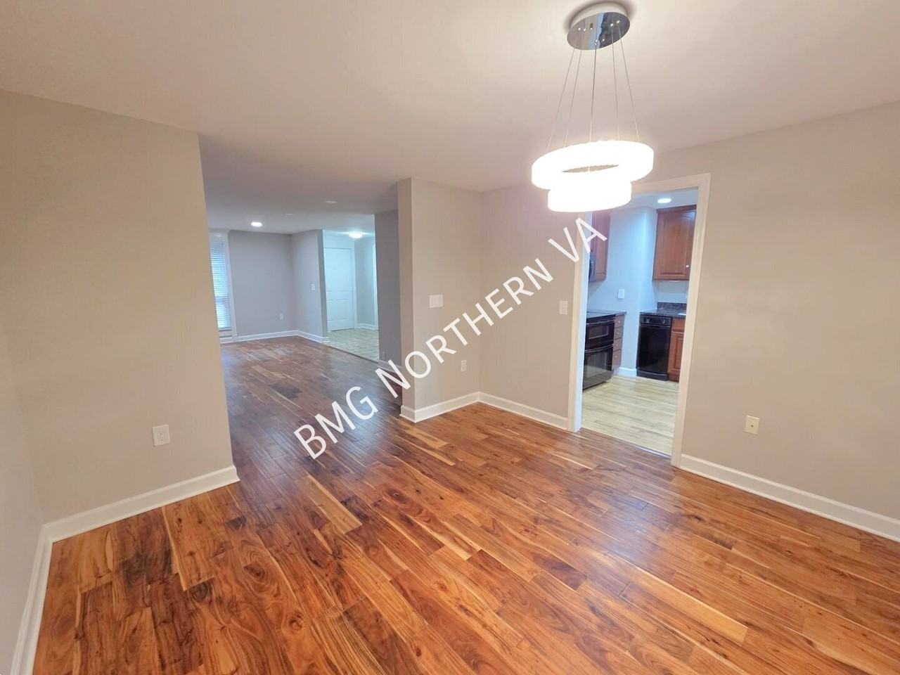 5995 Clerkenwell Ct - Photo 7 of 50