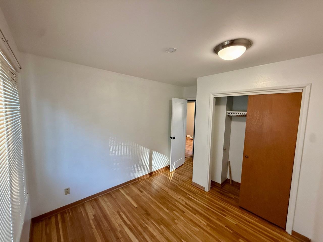 2707 Cypress Dr - Photo 5 of 7