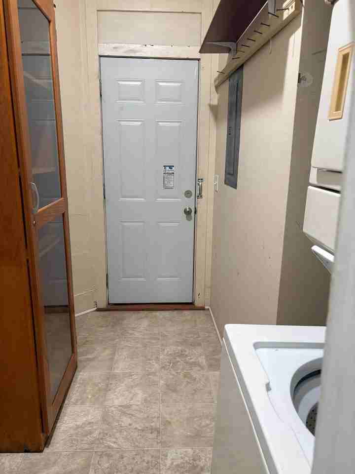 1649 Liberty St #1 - Photo 2 of 7