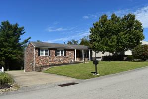 featured image of 17 Saxony Dr