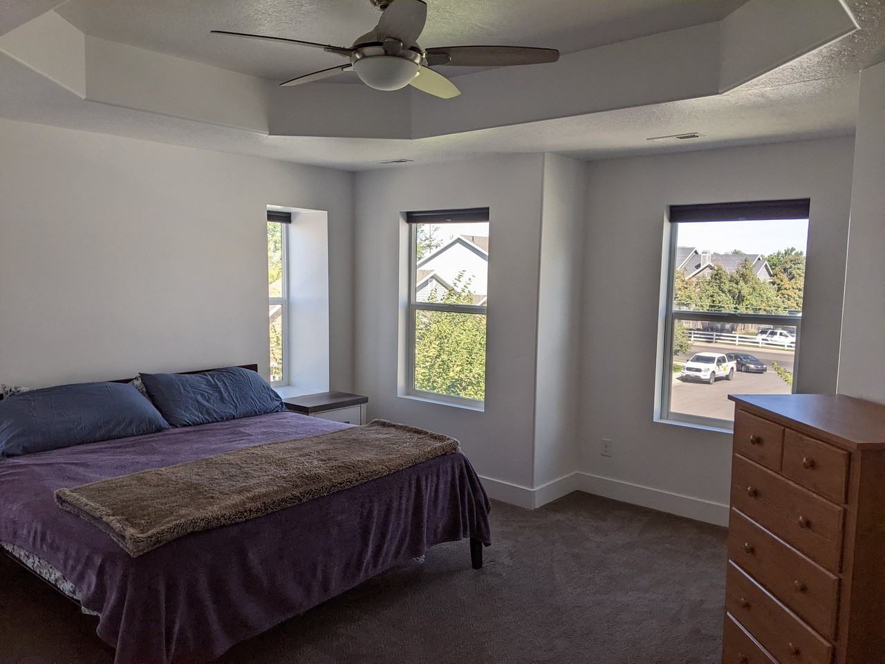 5627 S Justice Howe Ln - Photo 2 of 20