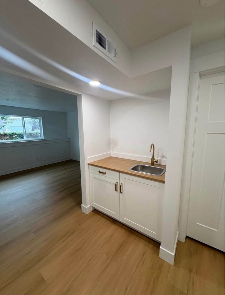 416 Wn - Photo 5 of 12