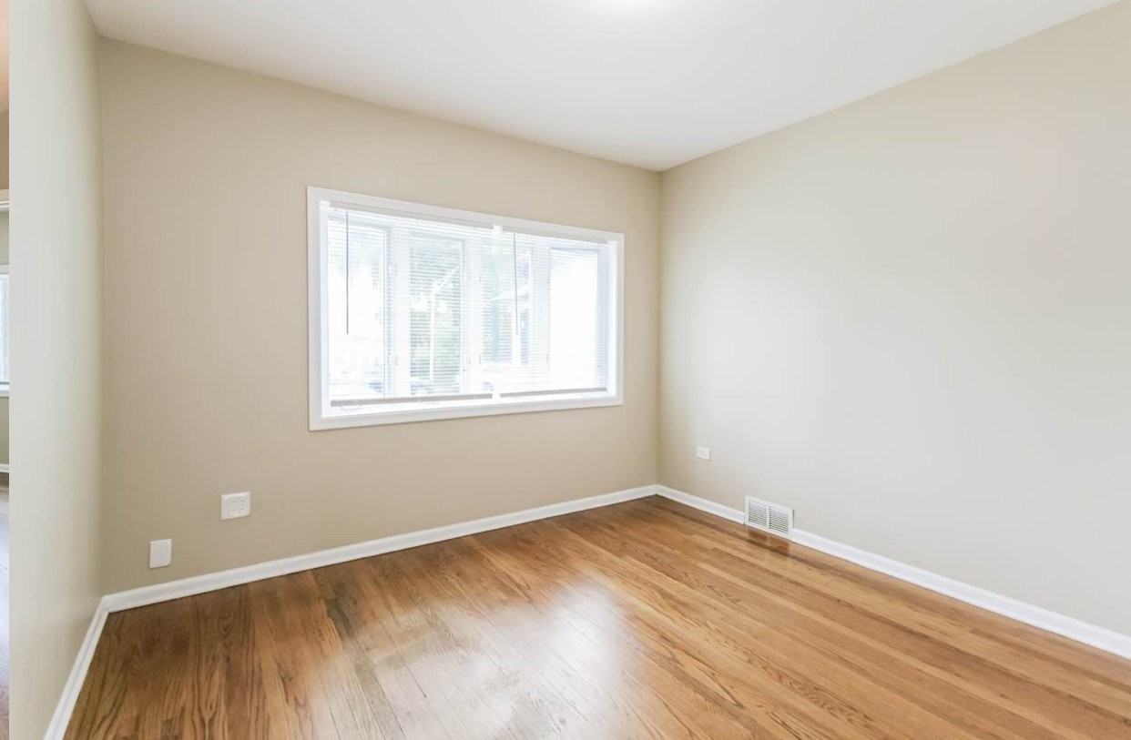 2418 N 75Th Ct Elmwood Park, Il ##Il - Photo 2 of 10