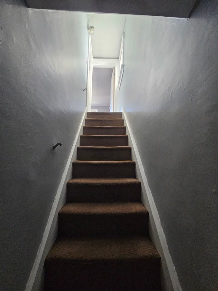 142 Notre Dame Ave - Photo 5 of 20