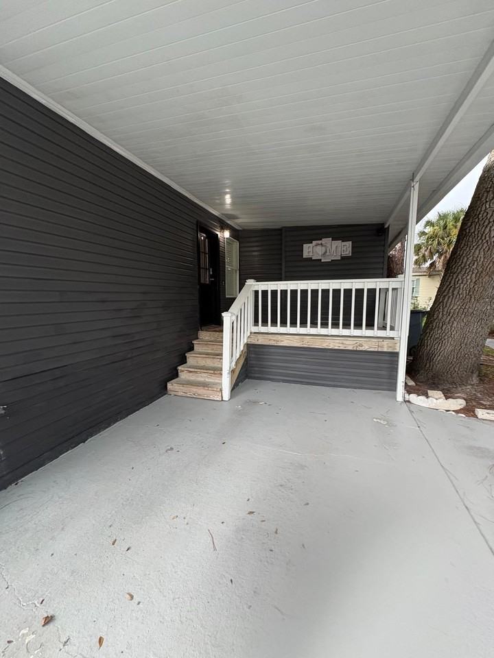 5 Ivanhoe Ct #2 - Photo 2 of 19