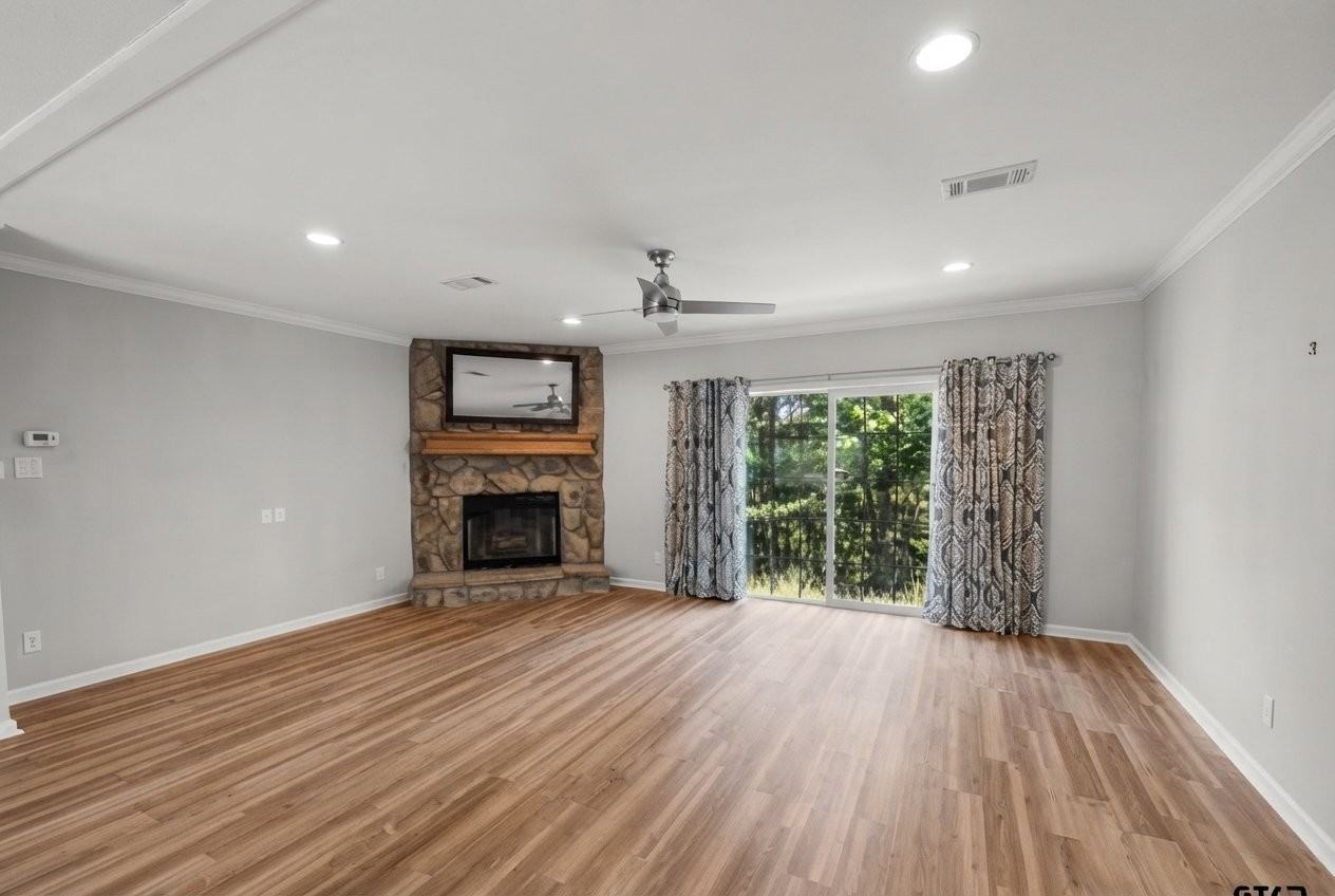 905 County Rd - Photo 6 of 19