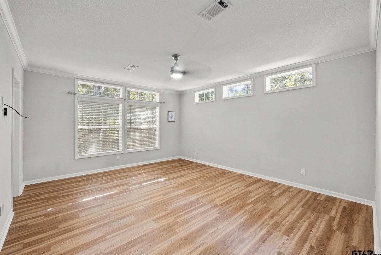 905 County Rd - Photo 7 of 19