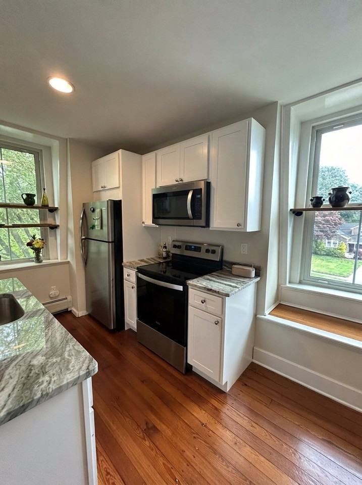 341 Main St - Photo 3 of 12