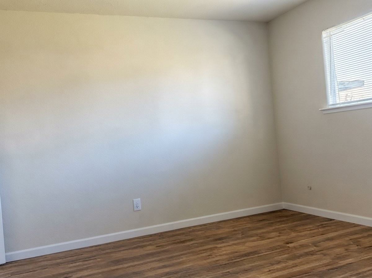7580 Tamoshanter Way - Photo 7 of 10