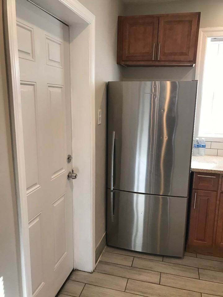 2138 S Daggett St - Photo 2 of 14