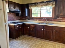 505 Altgeld St - Photo 1 of 1