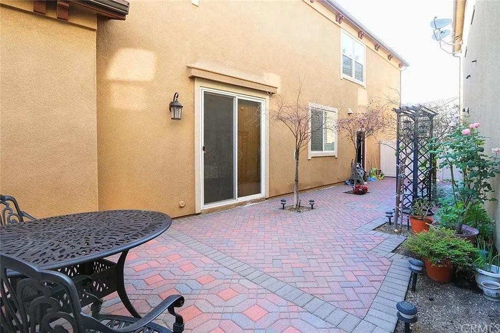 12451 Garden Pkwy - Photo 3 of 20
