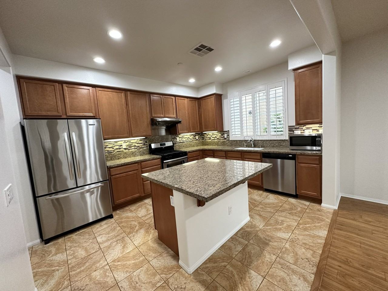 12451 Garden Pkwy - Photo 7 of 20