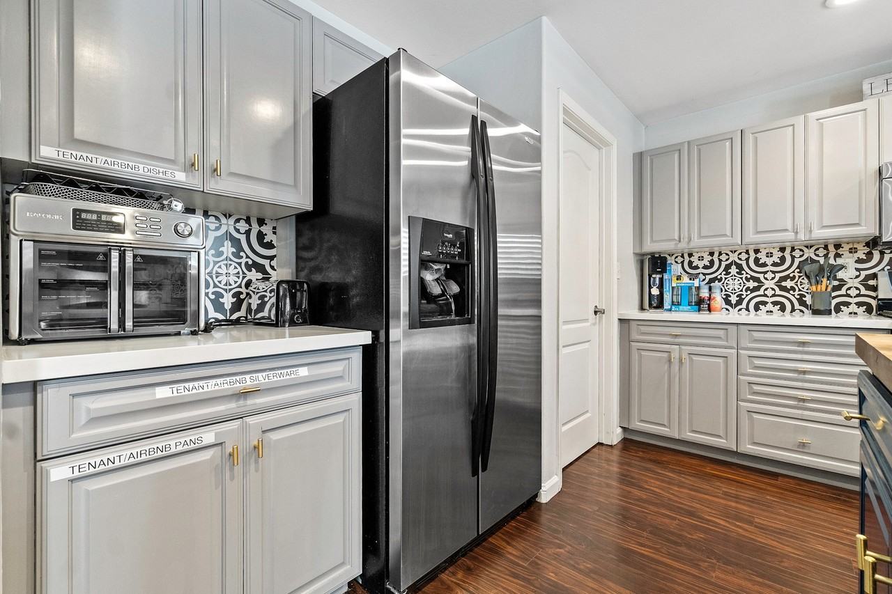 11409 Eresma Dr - Photo 5 of 9