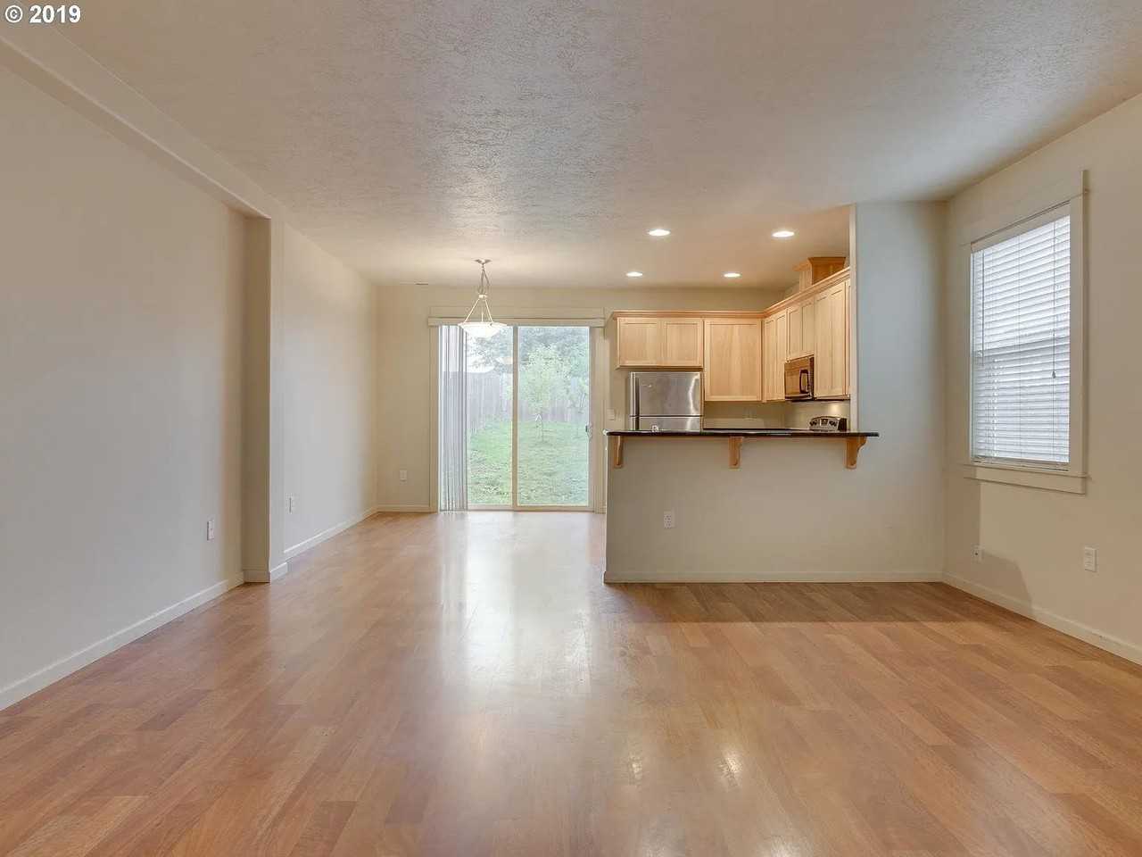 1768 Se Night Heron Way - Photo 3 of 16