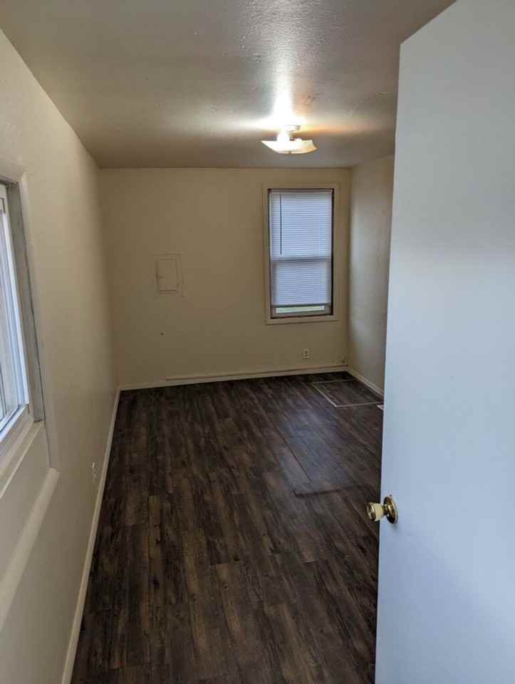 125 Colburn St - Photo 6 of 17