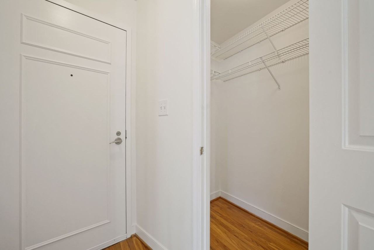 1827 Florida Ave Nw #303 - Photo 3 of 31