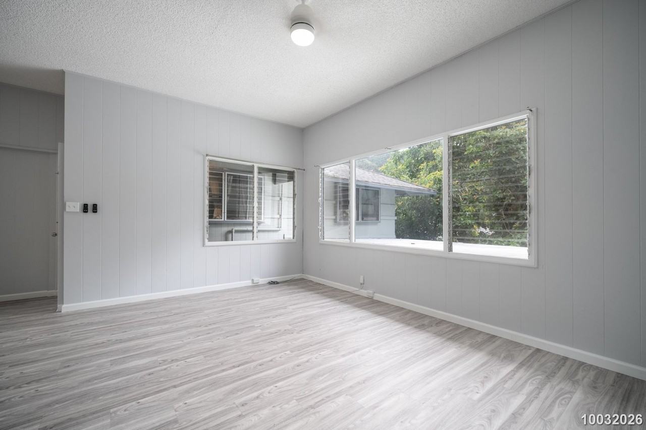 1583 Kalaepaa Dr - Photo 6 of 18