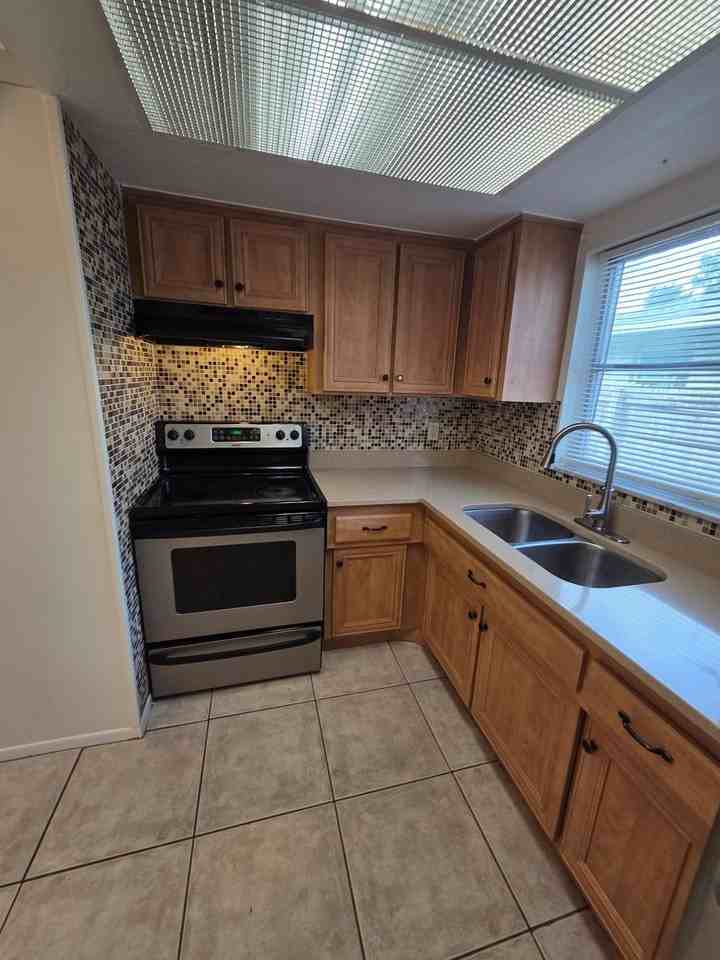 8076 24th Ave N - Photo 2 of 21