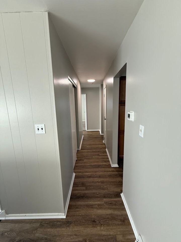 3405 Sandalwood Ln - Photo 5 of 23