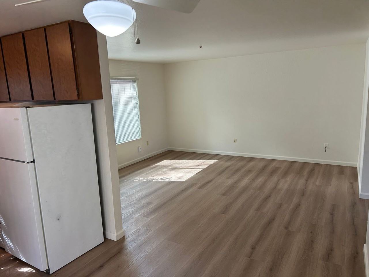 4960 School St #A - Photo 7 of 20