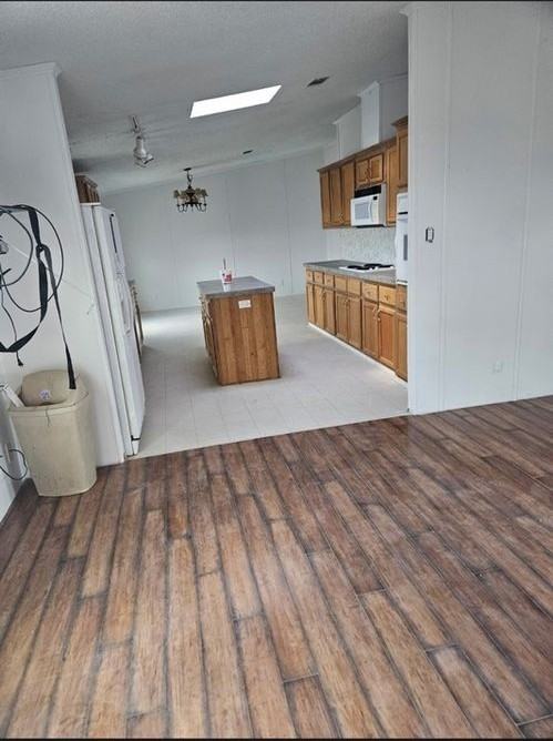 8800 W County Road 166 - Photo 4 of 30