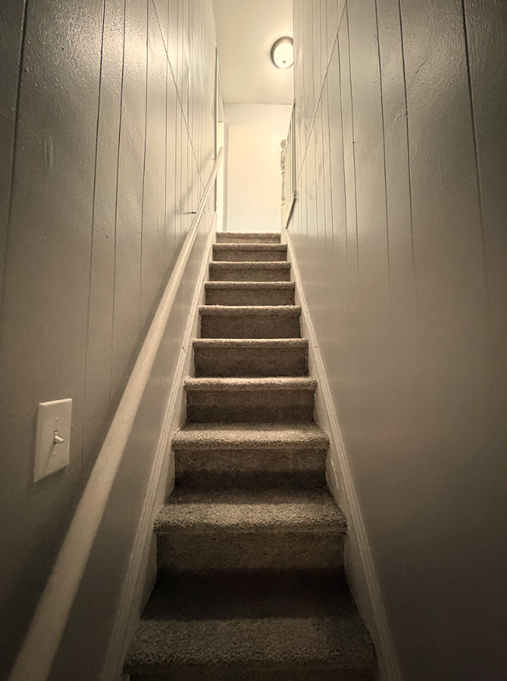 6132 Glenmore Ave - Photo 6 of 18
